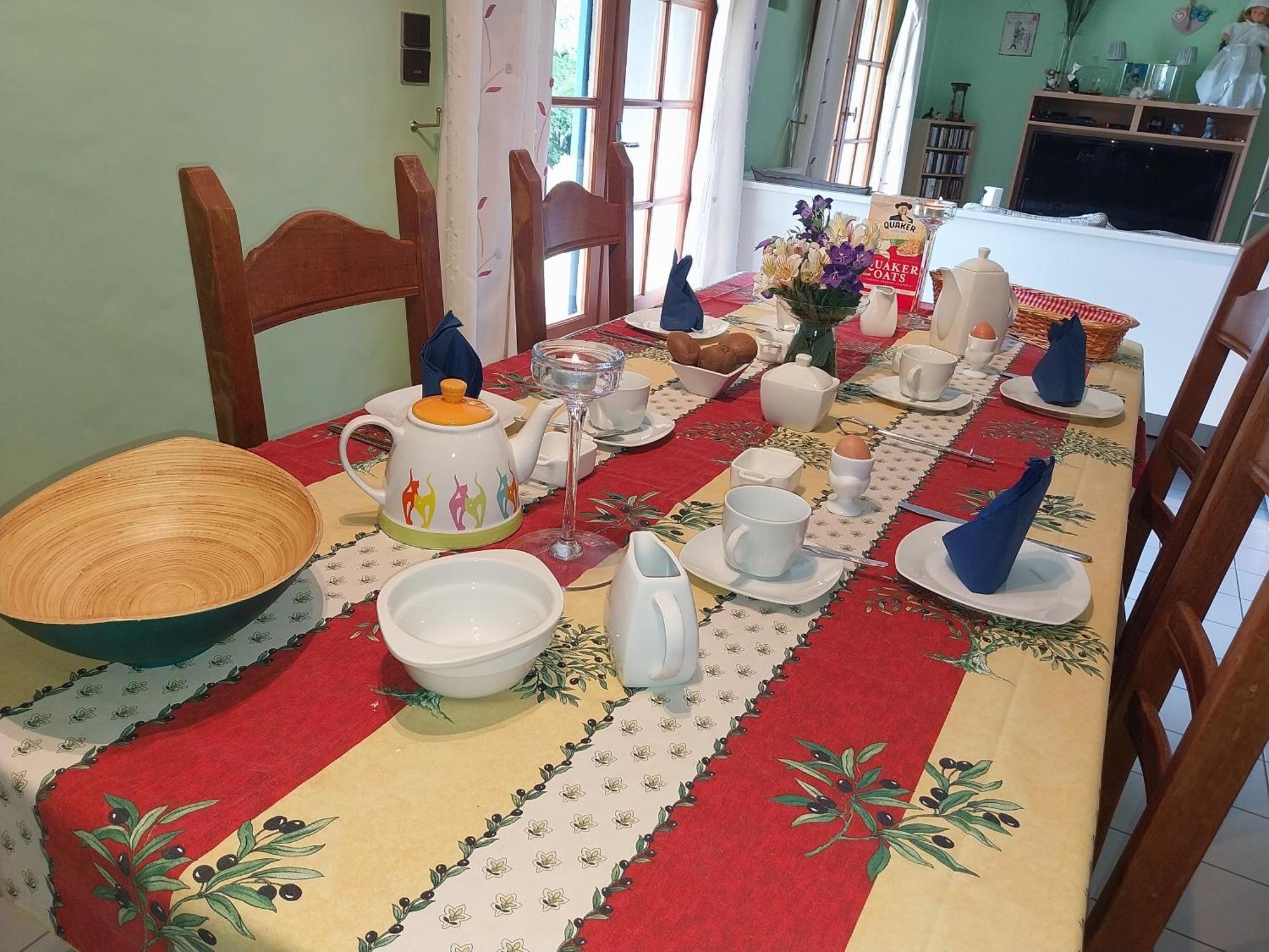Les Bernus Bed & Breakfast Monfaucon  Luaran gambar